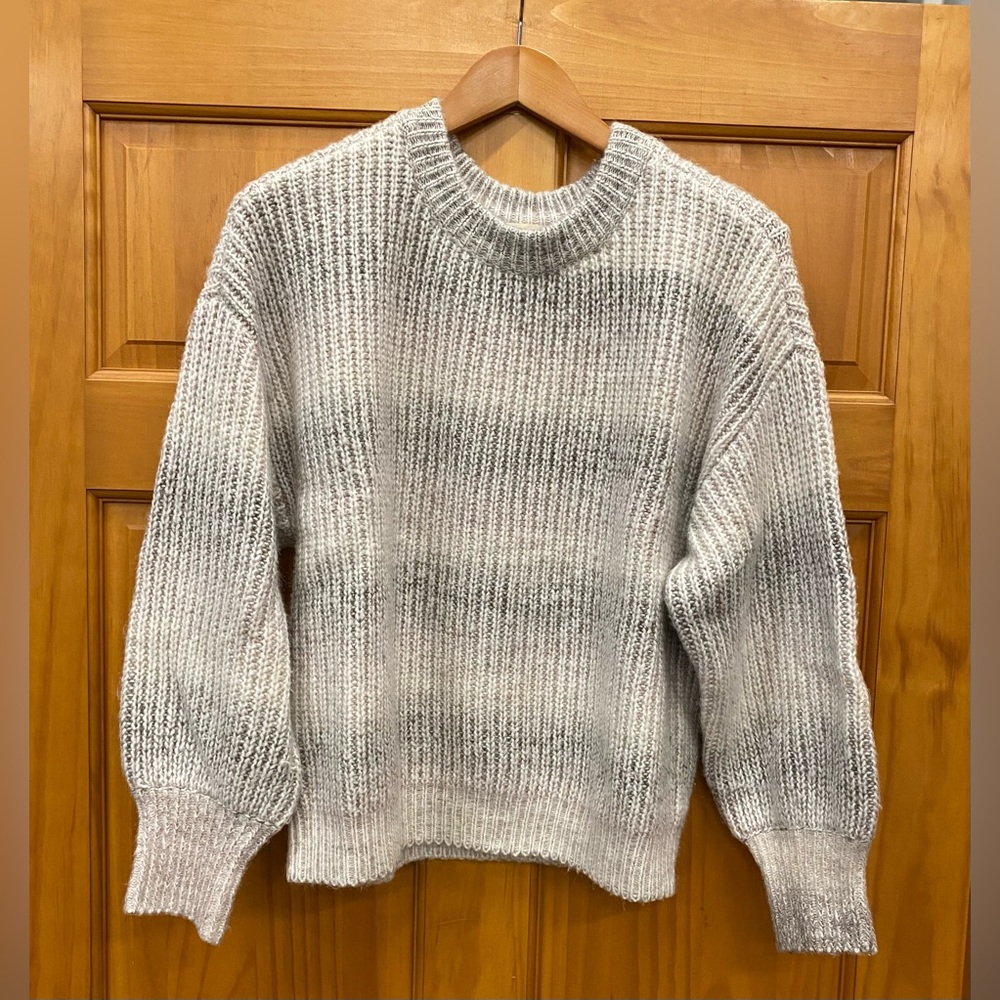 COZY Universal Thread Sweater